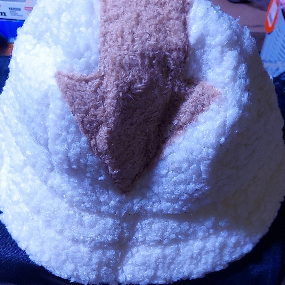 Bucket Hat ~Cozy White and Tan Sherpa Hat